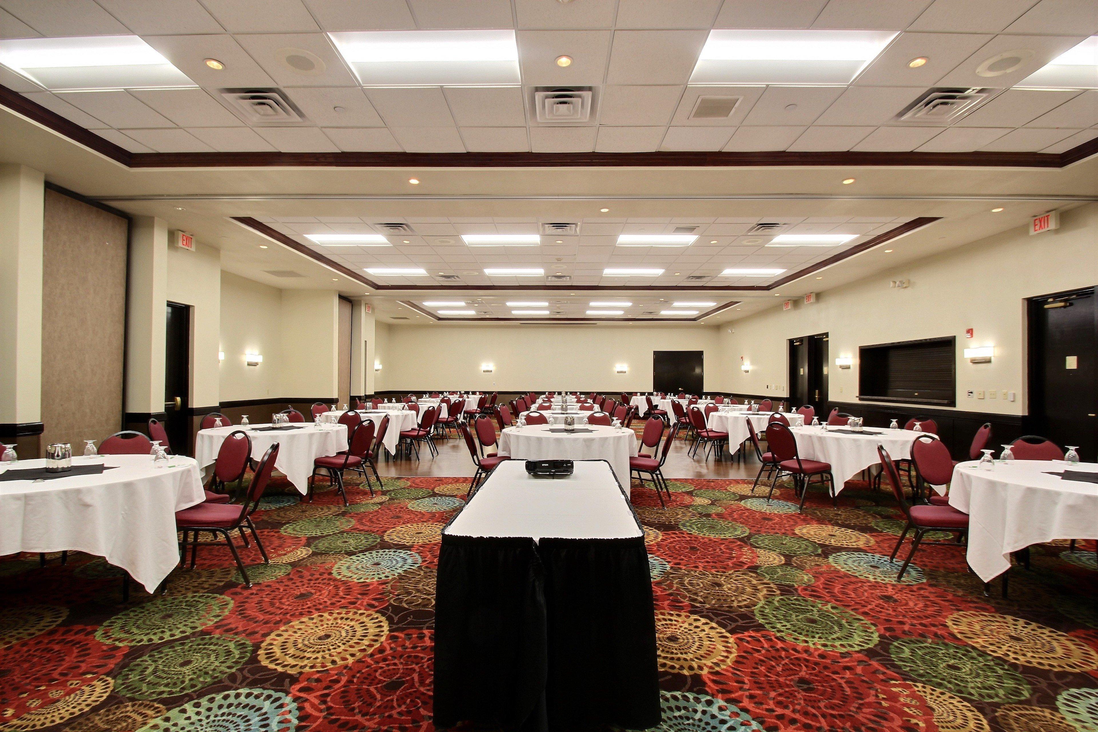 Holiday Inn Hotel & Suites Madison West - Middleton By Ihg Eksteriør billede