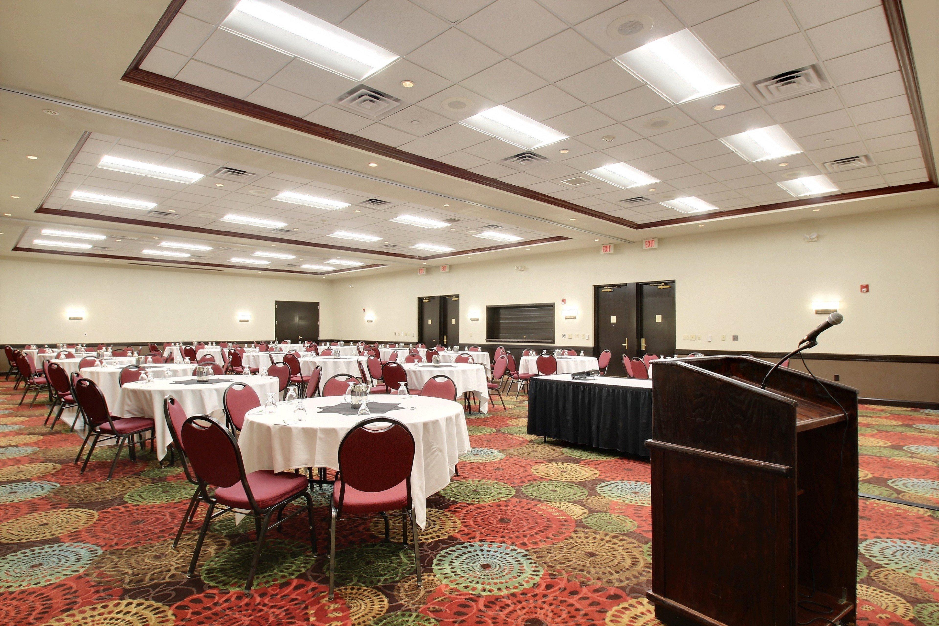 Holiday Inn Hotel & Suites Madison West - Middleton By Ihg Eksteriør billede