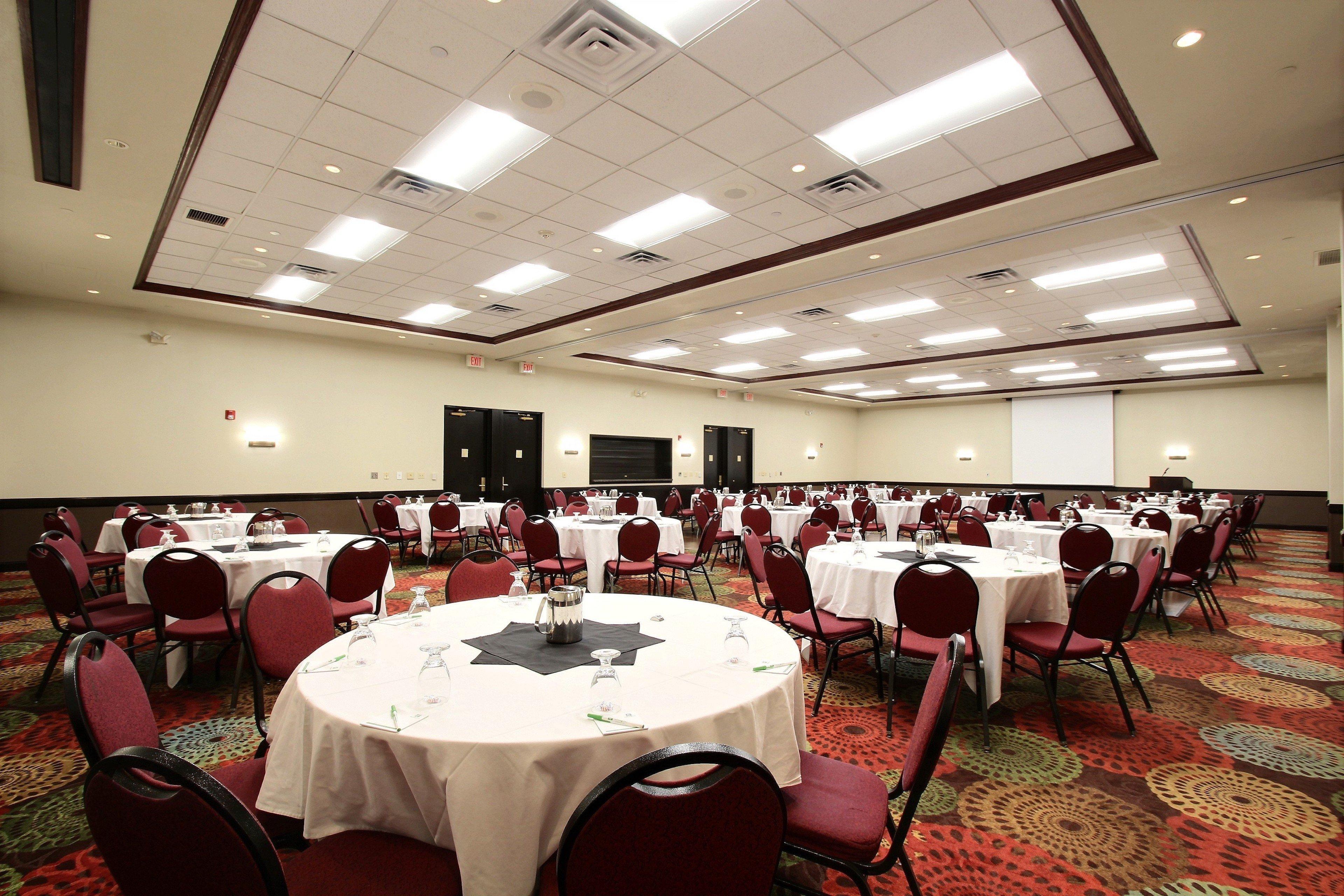 Holiday Inn Hotel & Suites Madison West - Middleton By Ihg Eksteriør billede