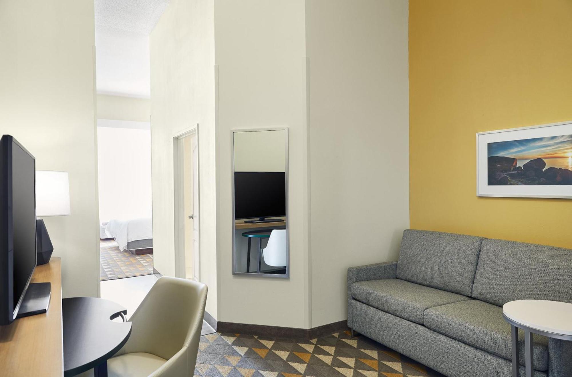 Holiday Inn Hotel & Suites Madison West - Middleton By Ihg Eksteriør billede