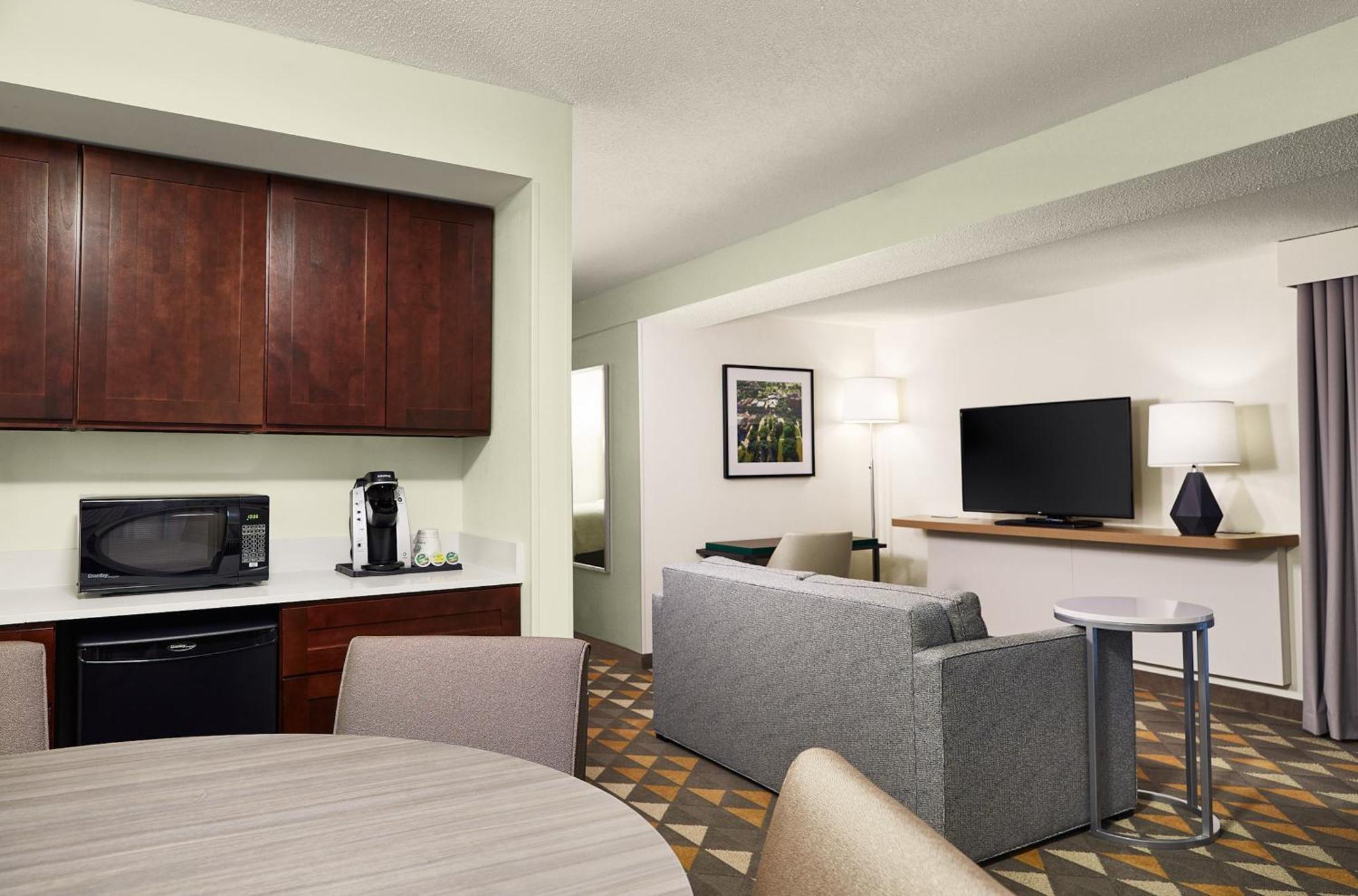 Holiday Inn Hotel & Suites Madison West - Middleton By Ihg Eksteriør billede