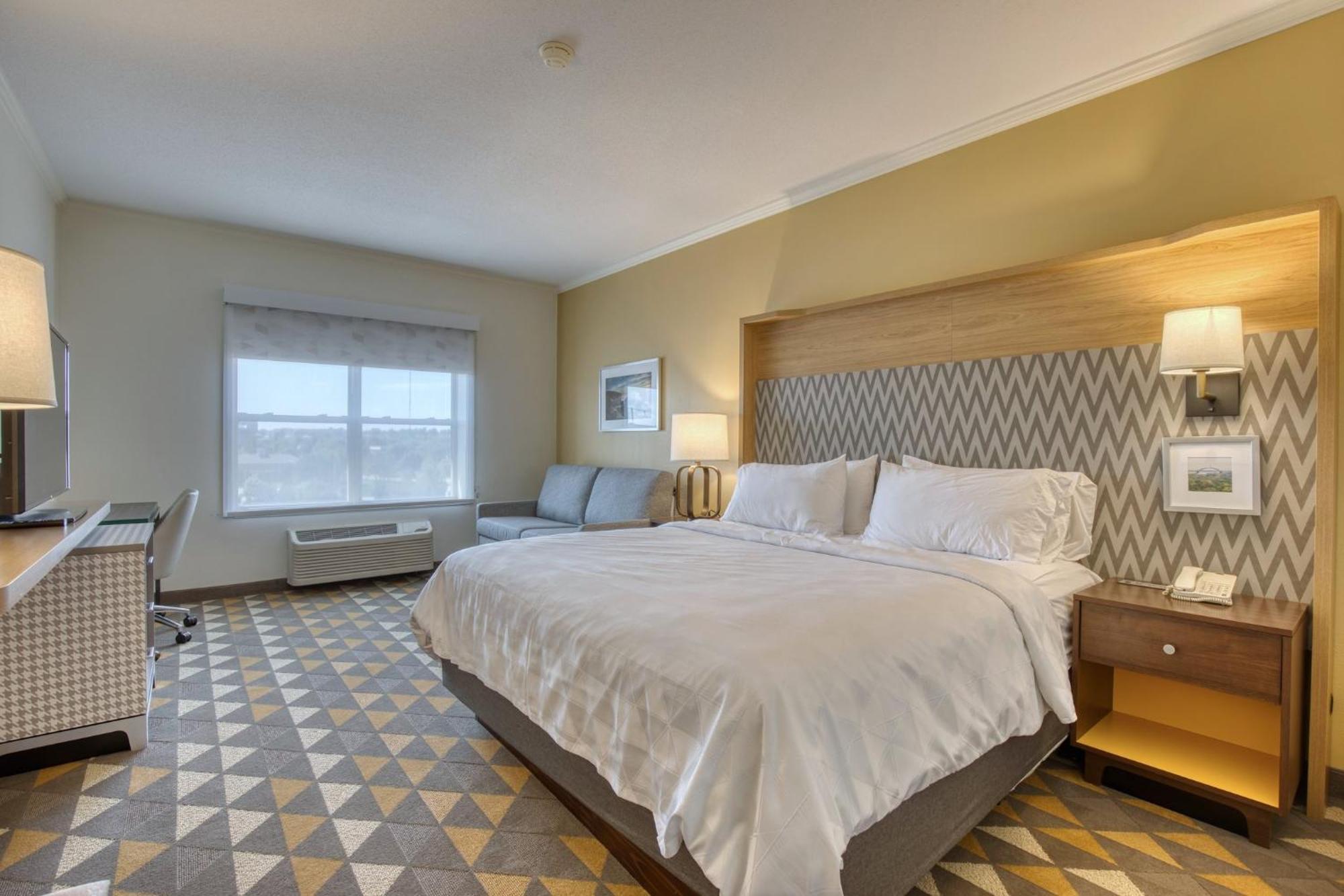Holiday Inn Hotel & Suites Madison West - Middleton By Ihg Eksteriør billede